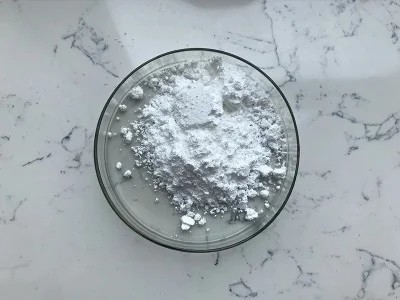化粧品および医薬品用アルラントイン粉末 CAS番号97-59-6