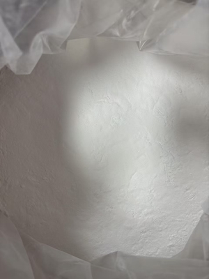 最高品質の化粧品素材 99% 純皮膚白化剤 4-ベンチロキシフェノール粉末 迅速な出荷